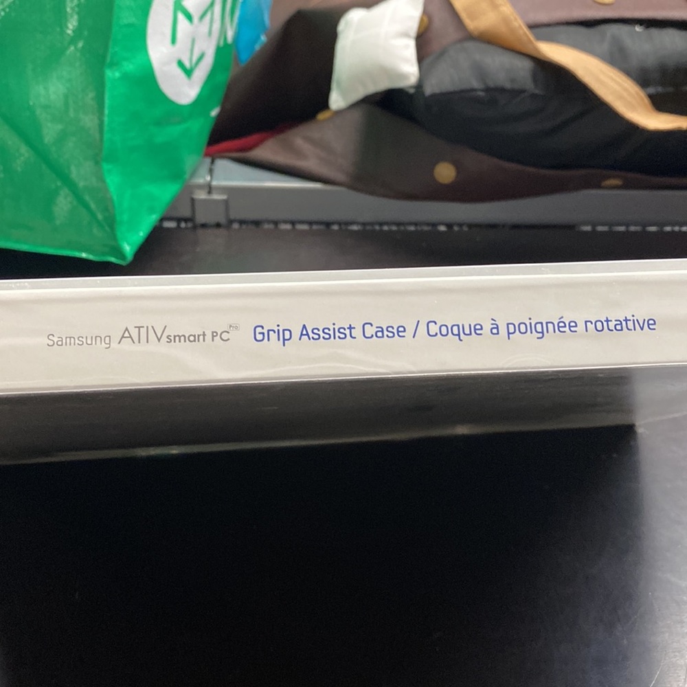 Samsung Grip Assist Case - Picture 10 of 13